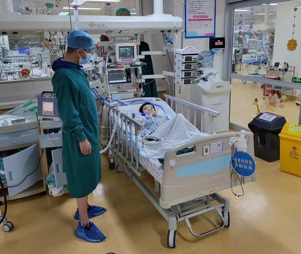 亳州跨省救护车出租公司